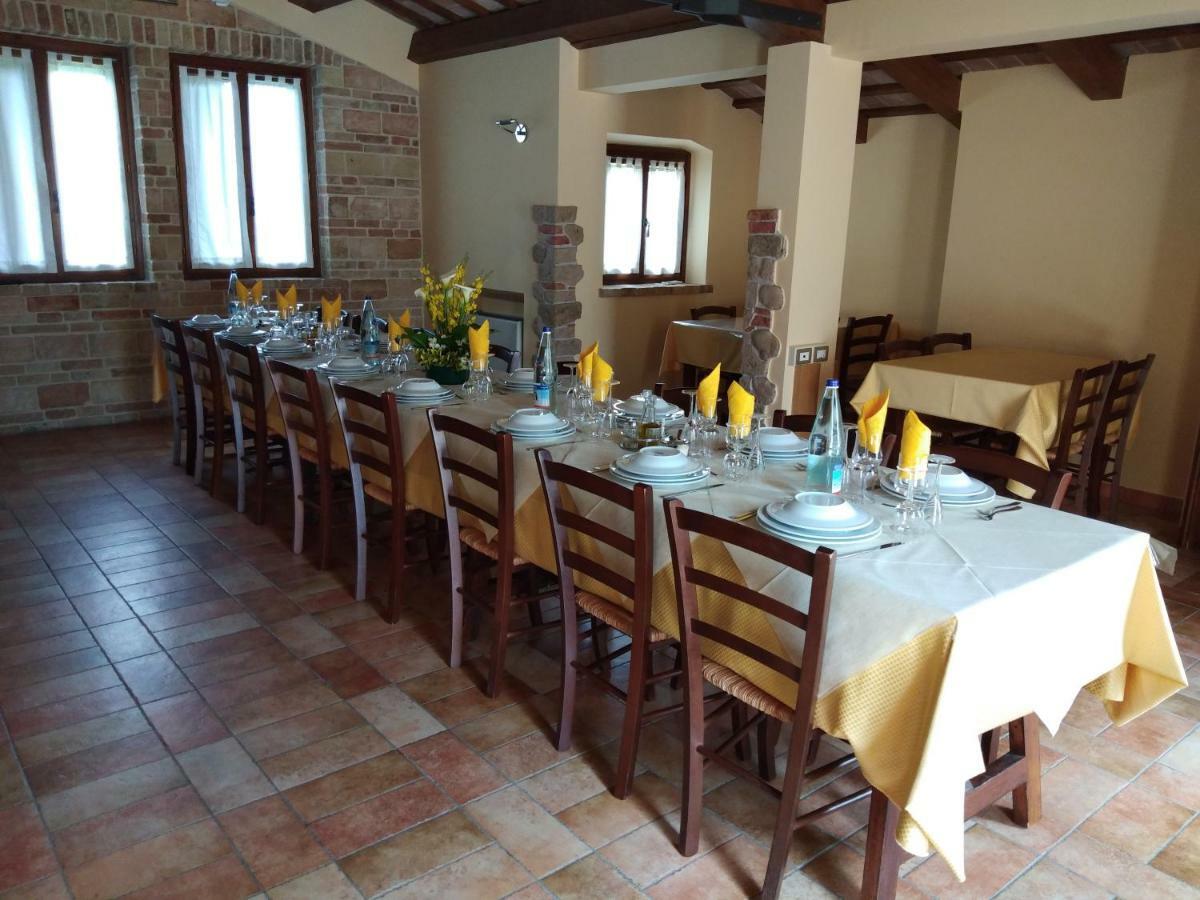Agriturismo "Le Piagge" Castelplanio Екстер'єр фото